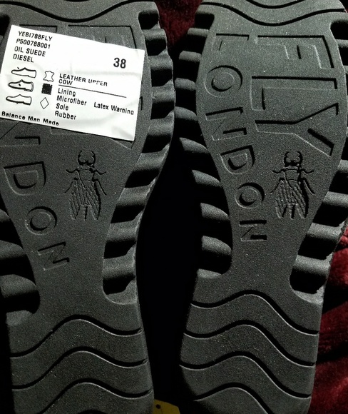 FLY London Women Sueade Ankle Boots - Picture 8 of 8